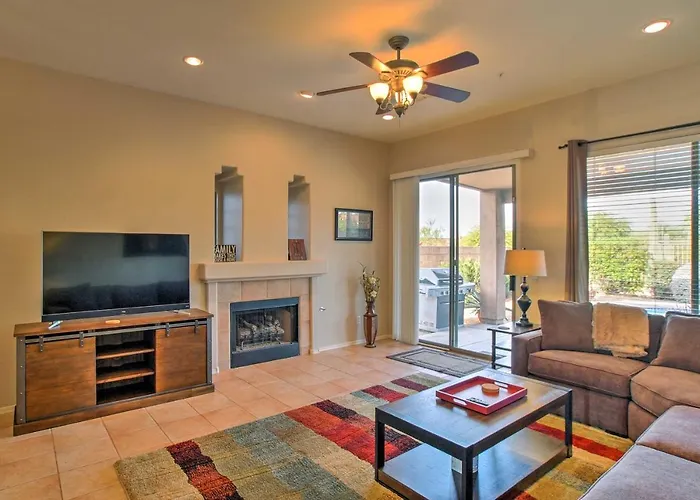 1 Mi To Golf: W/ Private Pool! Holiday home