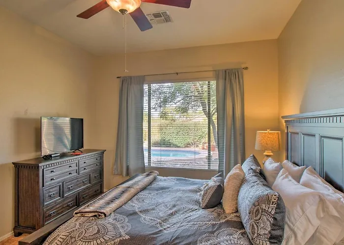 1 Mi To Golf: W/ Private Pool! Holiday home *